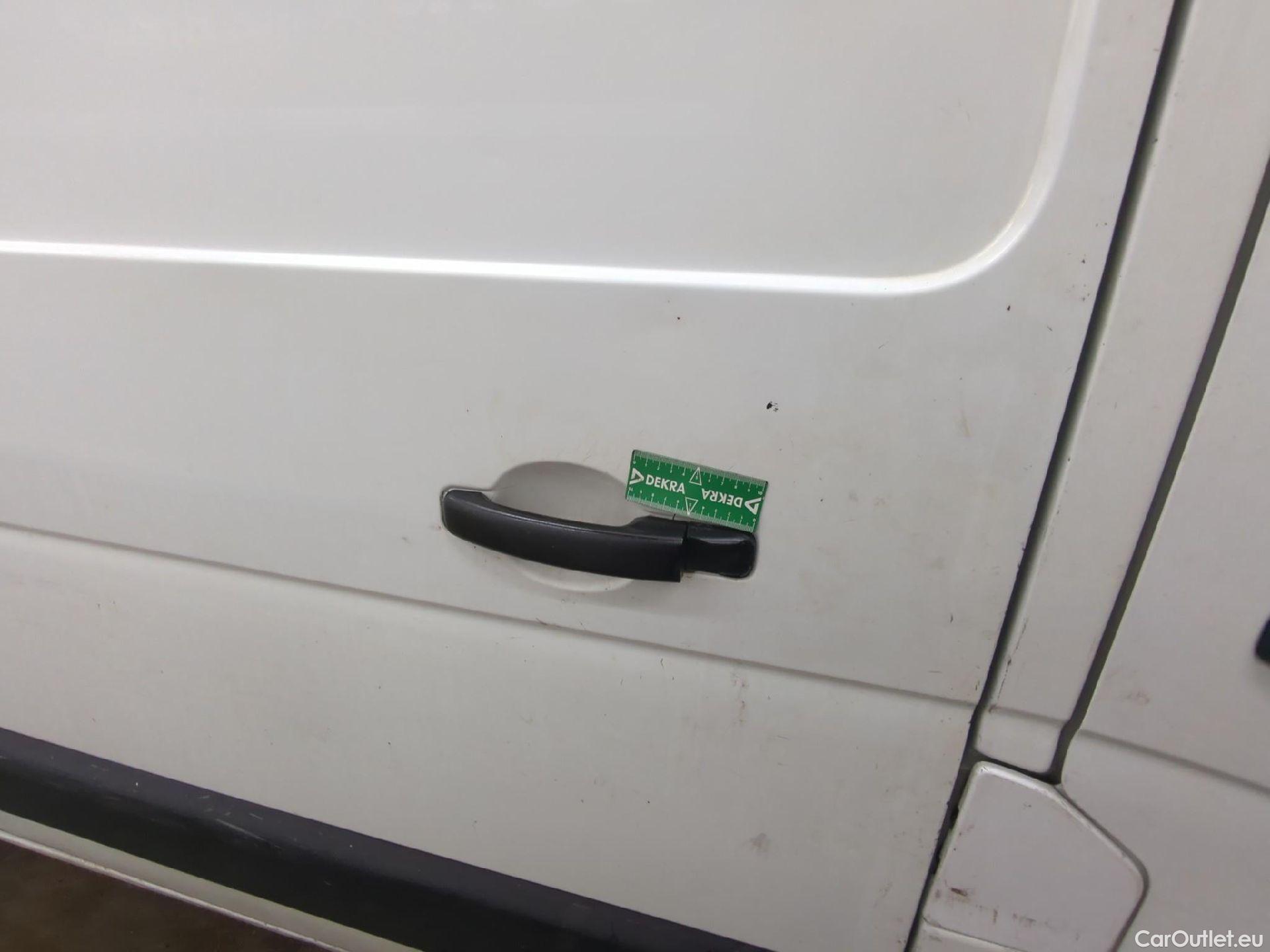  Renault  Master  Fourgon L2H2 3 5 Grand Confort dCi 130CV BVM6 E6 #24