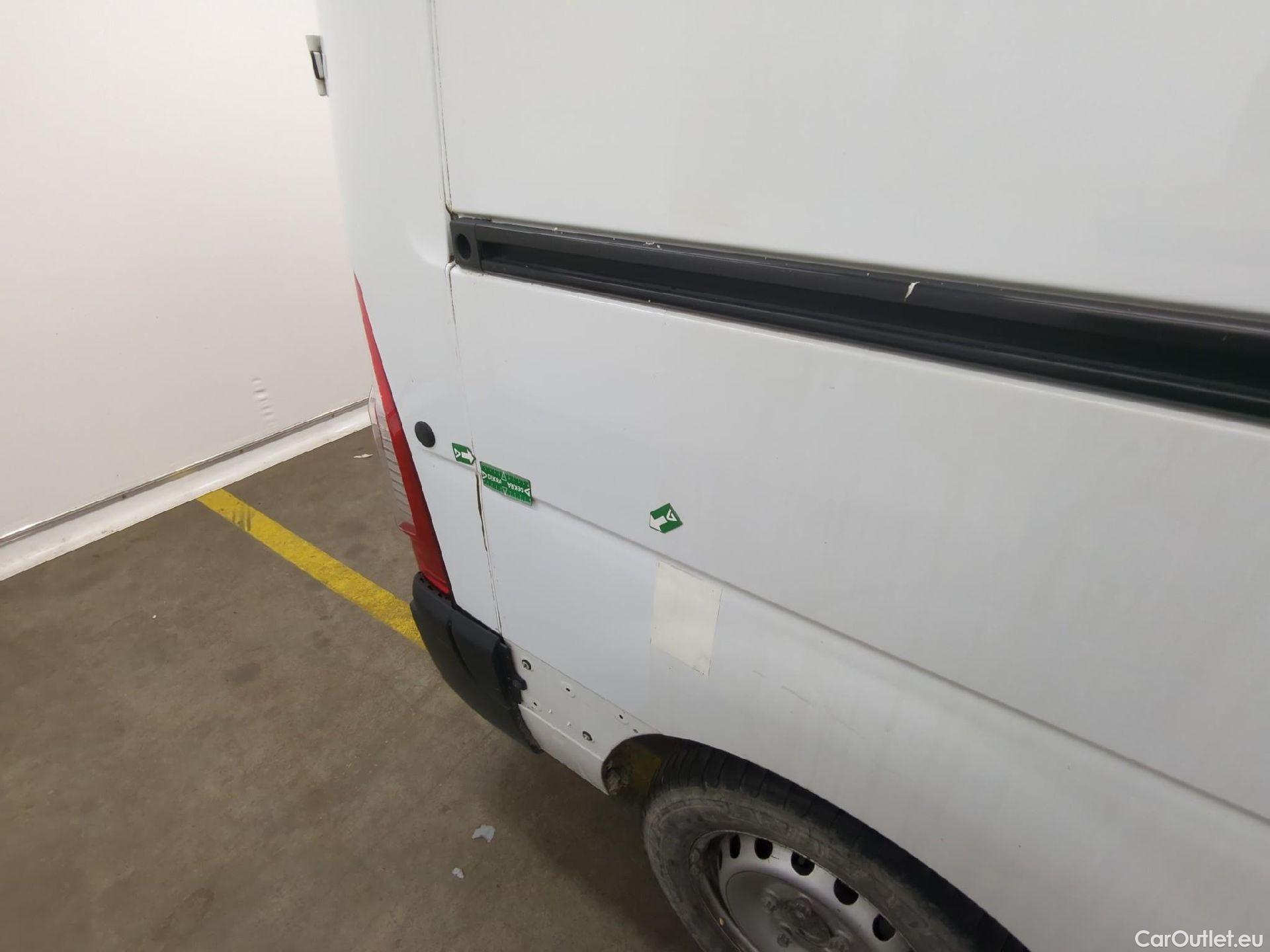  Renault  Master  Fourgon L2H2 3 5 Grand Confort dCi 130CV BVM6 E6 #108