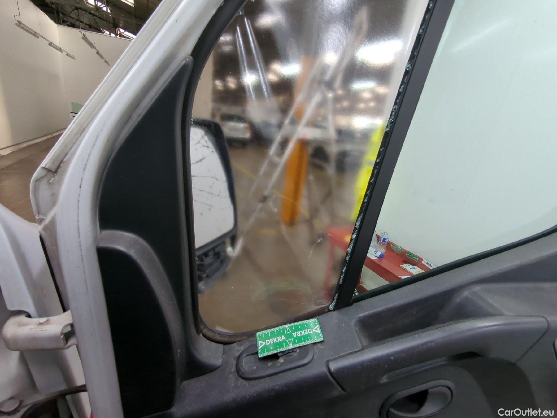  Renault  Master  Fourgon L2H2 3 5 Grand Confort dCi 130CV BVM6 E6 #31