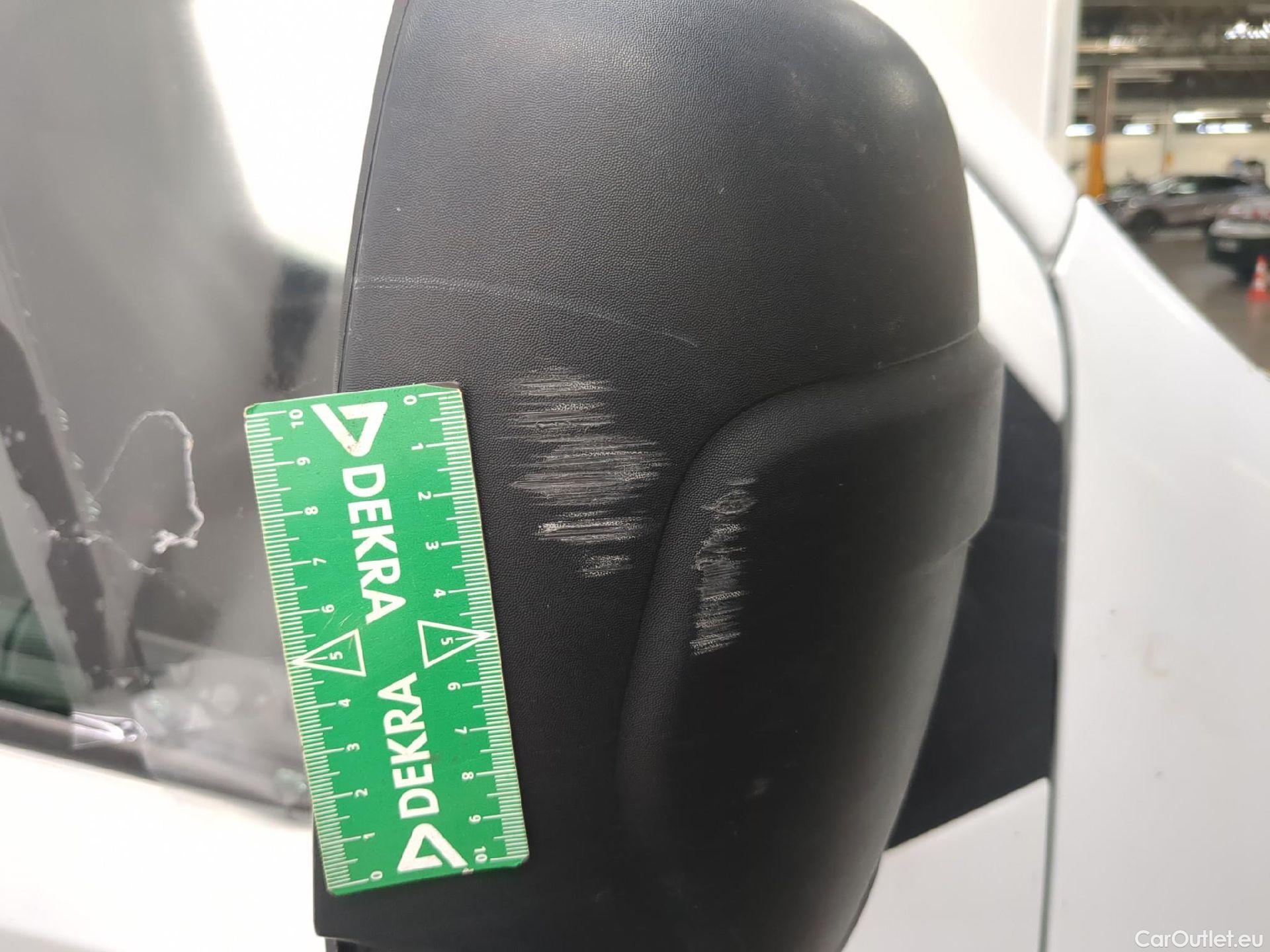  Renault  Master  Fourgon L2H2 3 5 Grand Confort dCi 130CV BVM6 E6 #37