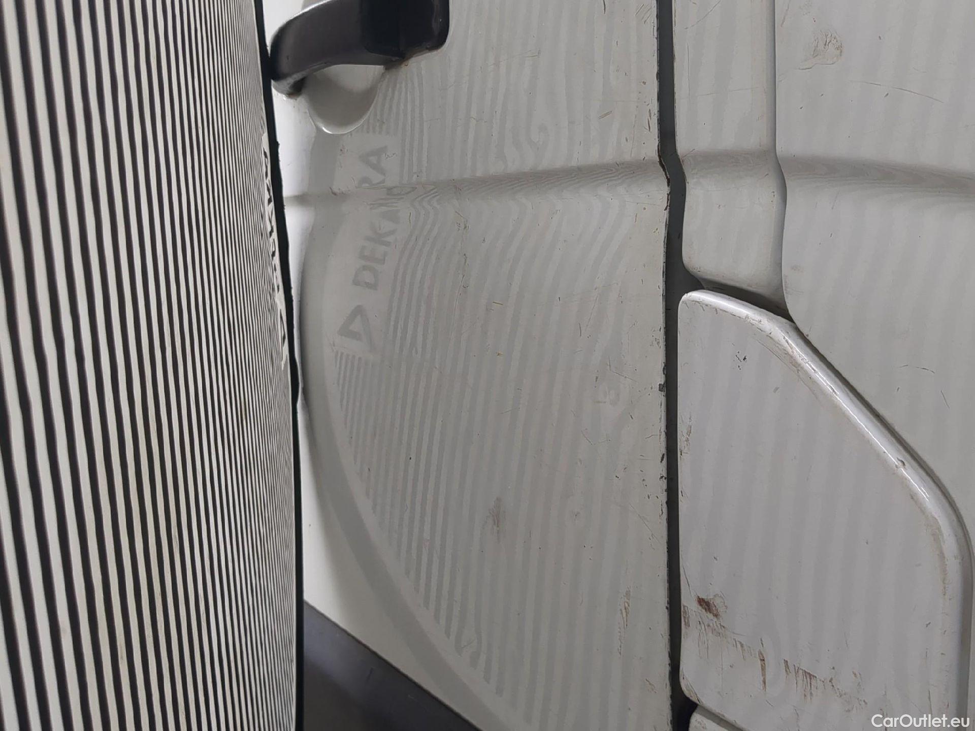  Renault  Master  Fourgon L2H2 3 5 Grand Confort dCi 130CV BVM6 E6 #109