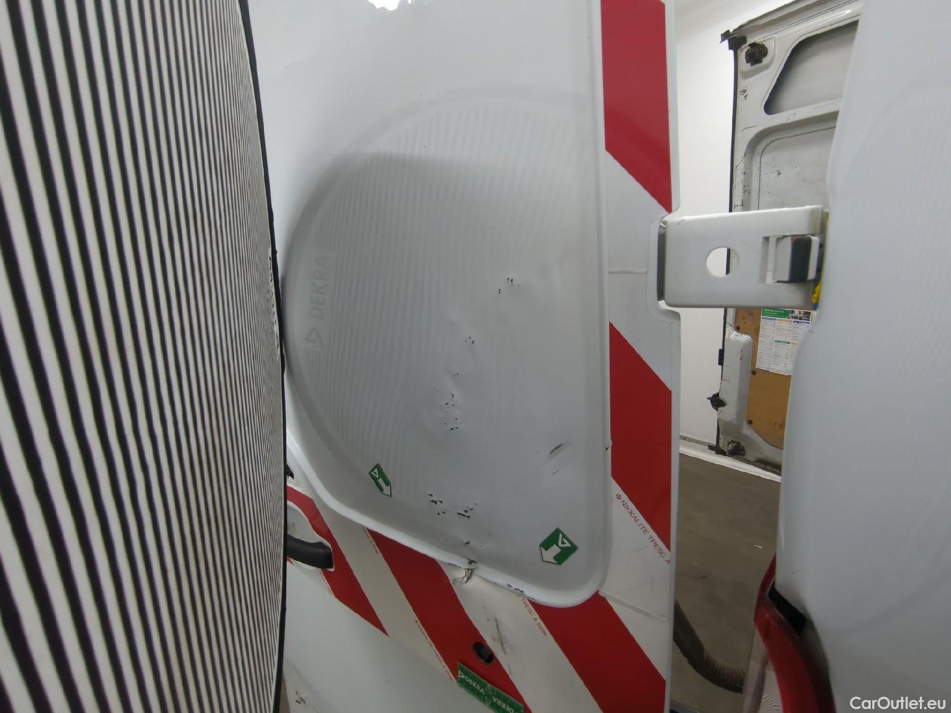  Renault  Master  Fourgon L2H2 3 5 Grand Confort dCi 130CV BVM6 E6 #97