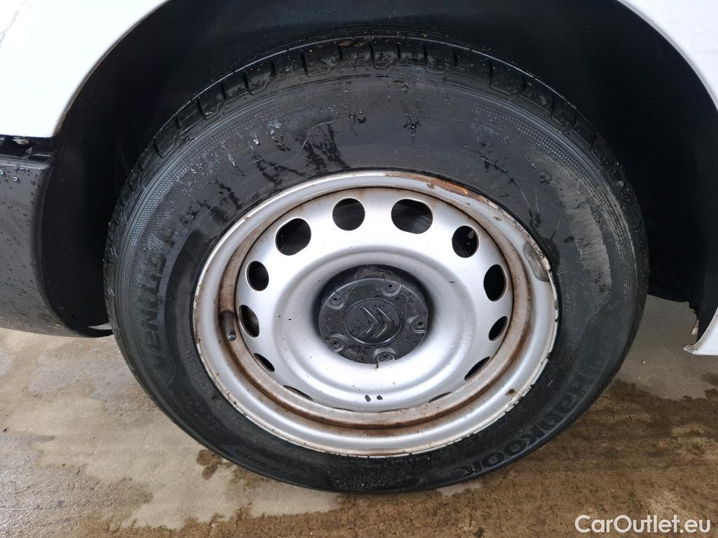  Citroen  Berlingo  Fourgon Club L1 (Court) 1.6 BlueHDi 100CV BVM5 E6 #103