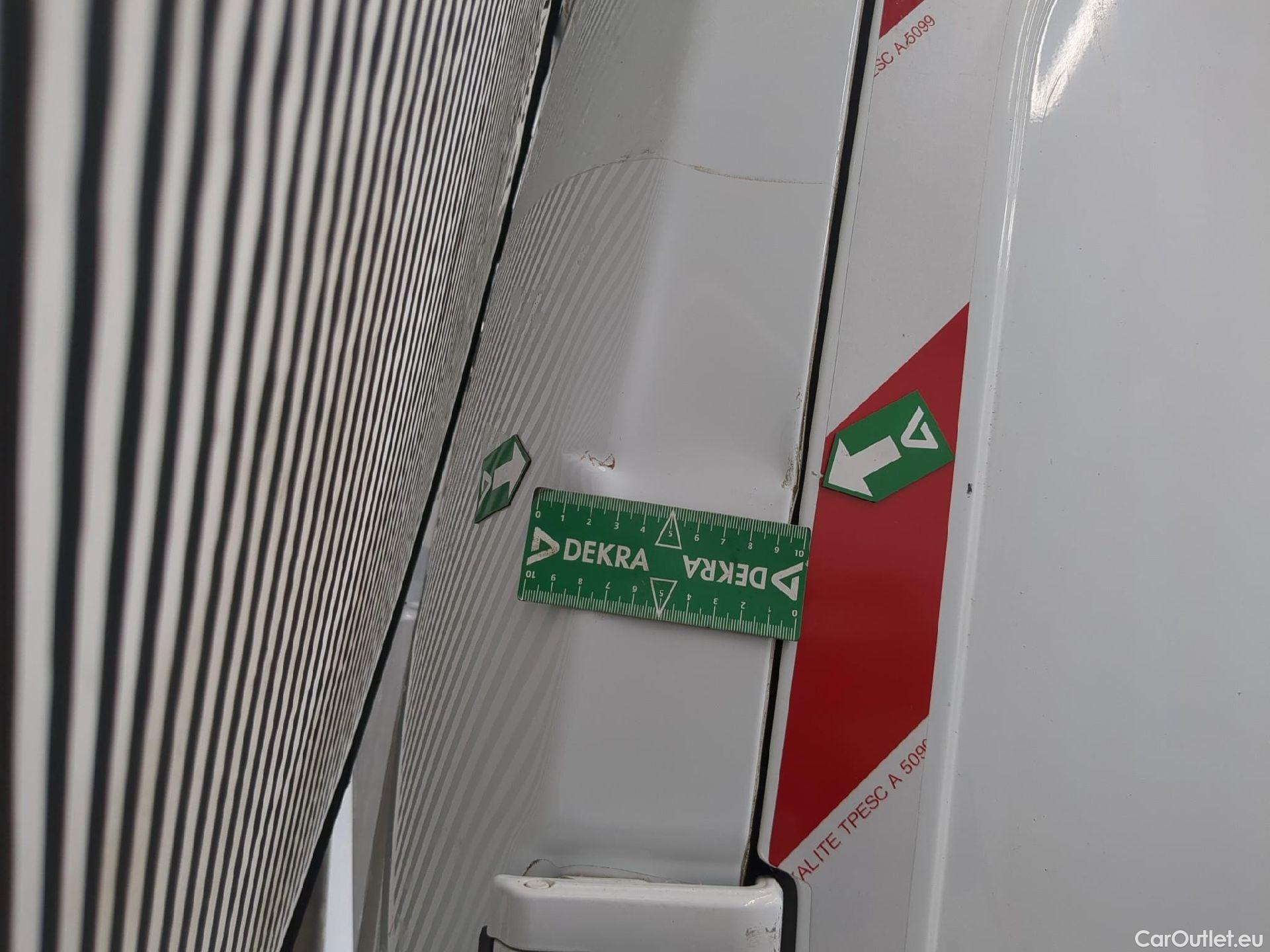  Renault  Master  Fourgon L2H2 3 5 Grand Confort dCi 130CV BVM6 E6 #85