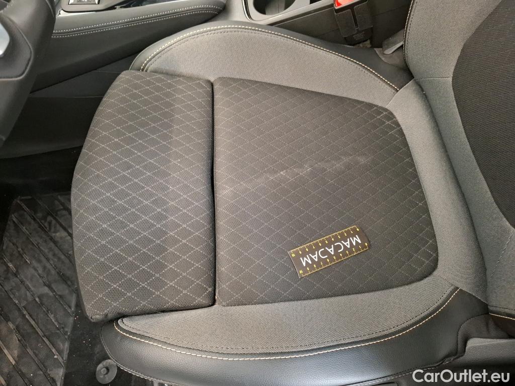  Opel   Grandland X Grandland X Business Elegance 1.5 130CV BVA8 E6d #3