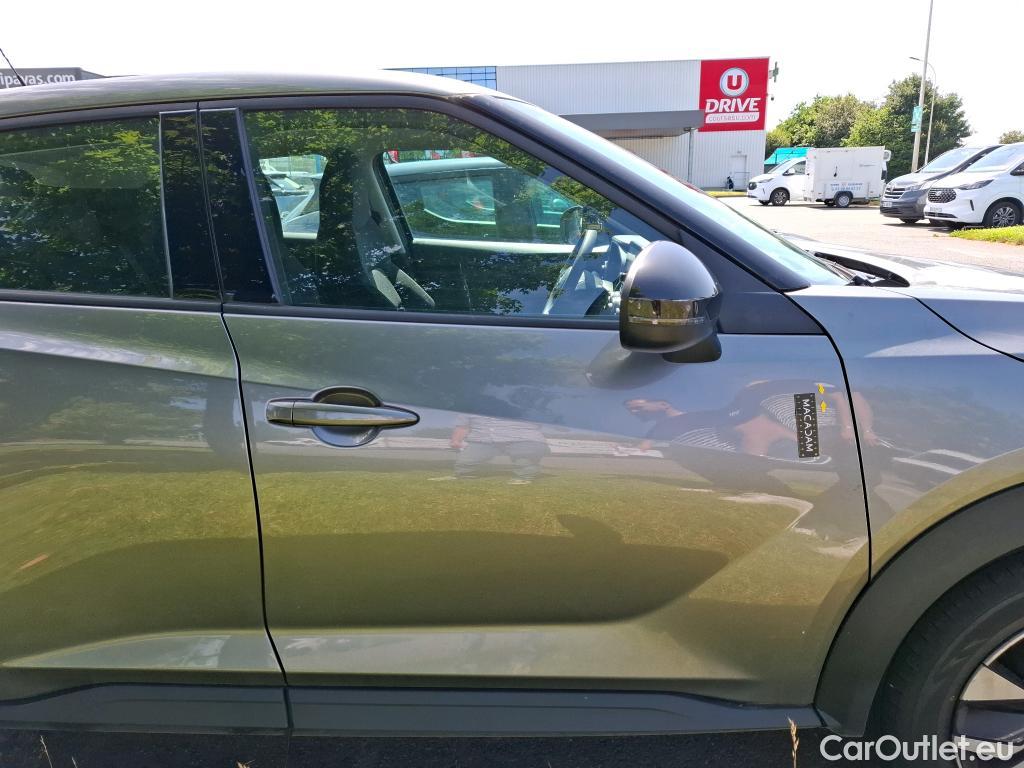  Nissan  Juke NISSAN  / 2019 / 5P / Crossover DIG-T 114 BVM6 Business Edition #26