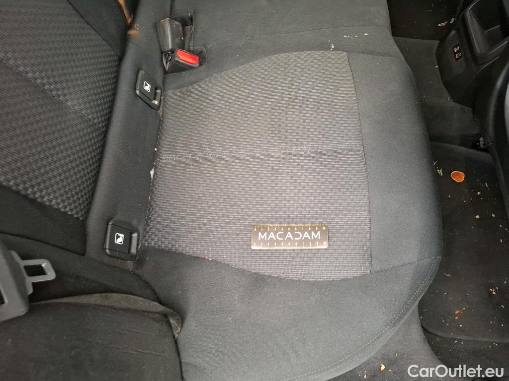  Bmw  Serie 1 Série 1 Berline 116 d Lounge 1.5 115CV BVA7 E6d #62