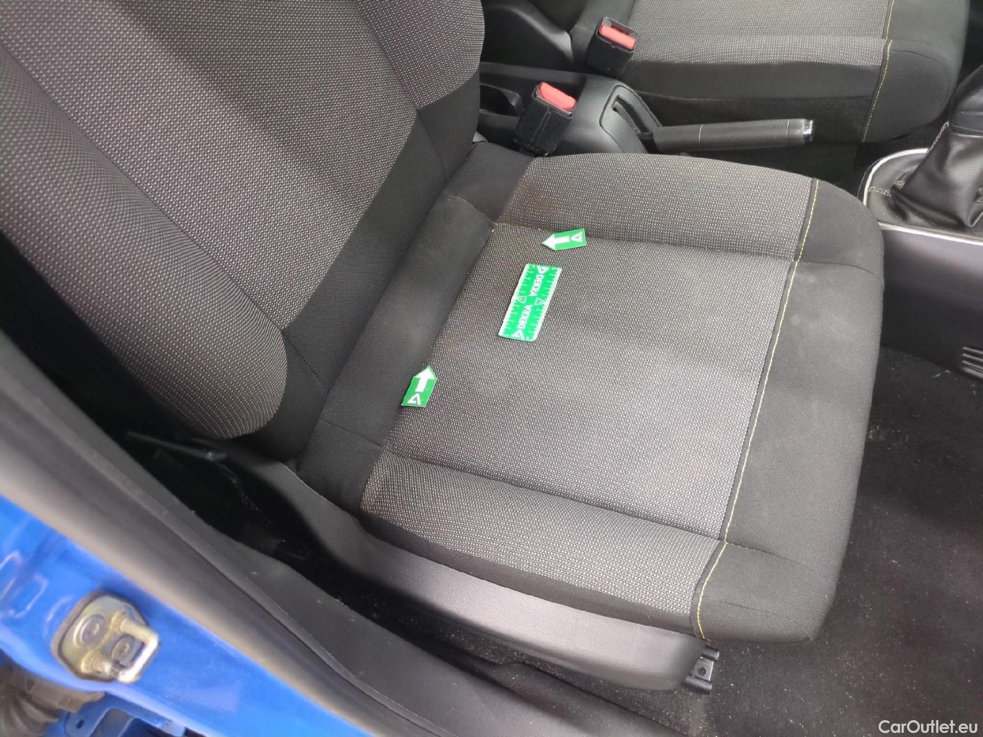  Citroen  C3  Shine 1.2 PureTech 110CV BVM5 E6 #12