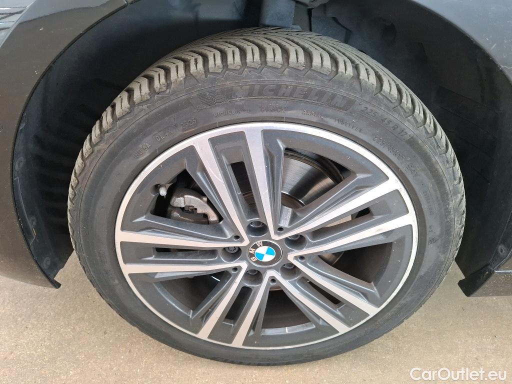  Bmw  Serie 1 Série 1 Berline 116 d Lounge 1.5 115CV BVA7 E6d #41