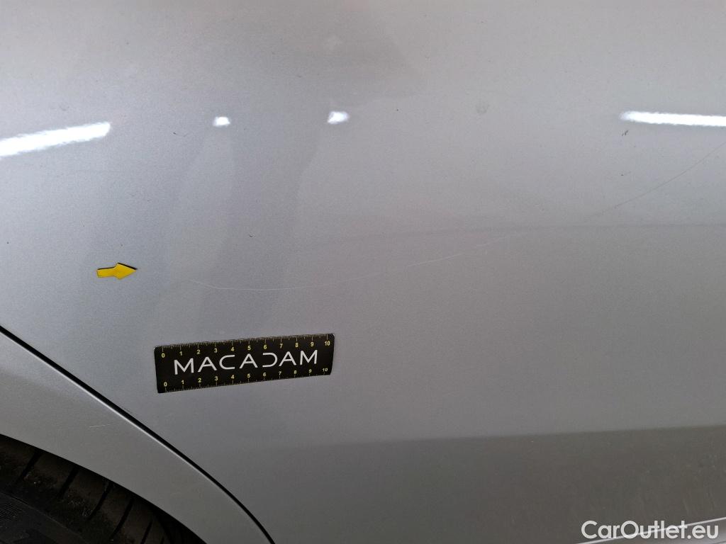  Mercedes  A-Klasse MERCEDES-BENZ Classe A Compact / 2018 / 5P / Berline A 180 AMG Line 7G-DCT #6