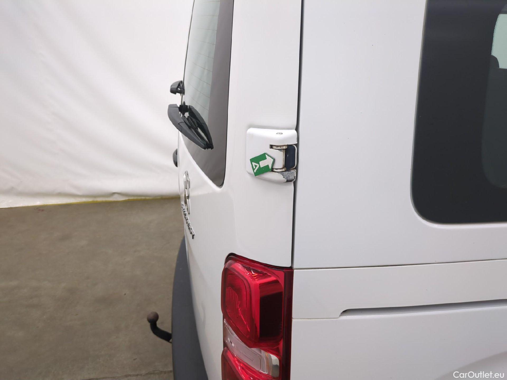  Peugeot  Expert  Kombi L2 1.6 HDi 115CV BVM6 E6 #6