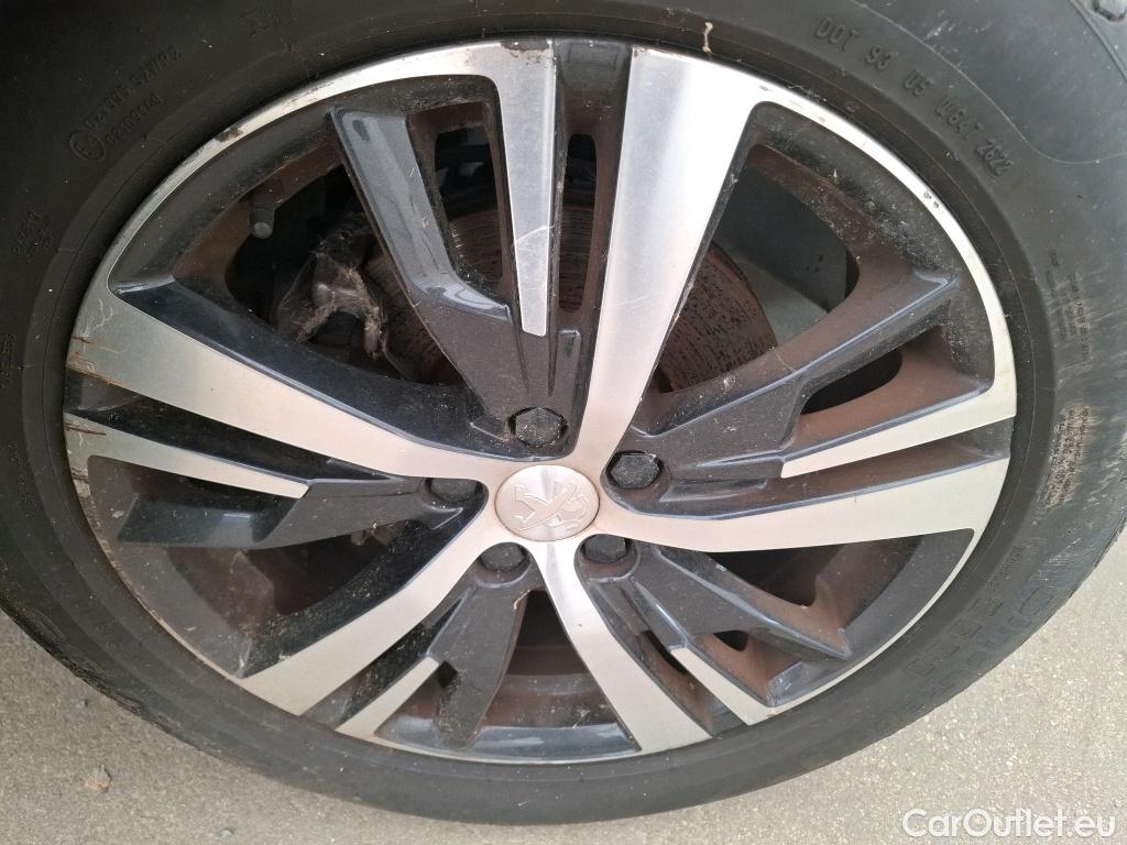  Peugeot  3008  GT Line 1.5 HDi 130CV BVA8 E6dT #10