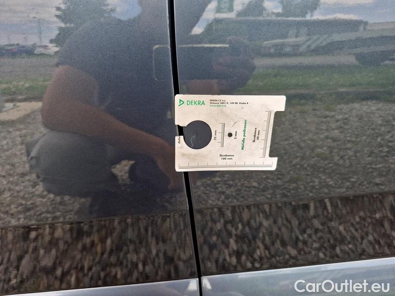  Skoda  Superb  Combi (3V5)(2015) Sup.Com.2.0TDI 140 L&K 4x4 AT #7