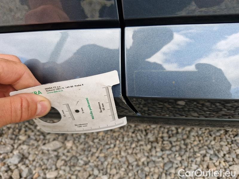  Skoda  Superb  Combi (3V5)(2015) Sup.Com.2.0TDI 140 L&K 4x4 AT #6