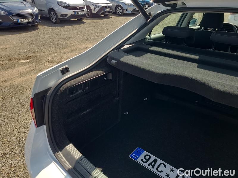  Skoda  Superb  (3V3)(2015) Supe.FL2.0TSI 140 Style AT #6