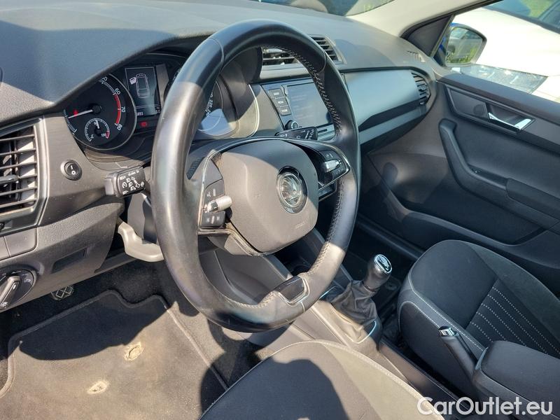  Skoda  Fabia  Combi (2015)  Com.1.0TSI 70 Style #17