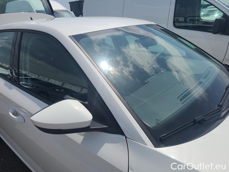  Skoda  Scala  (NW) (2019)  1.0TSI 81 Ambition 5d #26