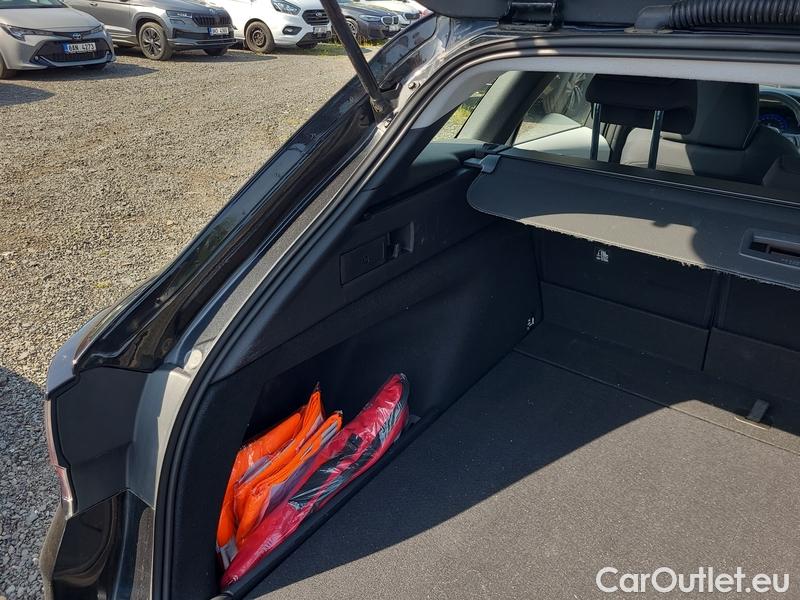  Toyota  Corolla  TouringSports (E21) (2019)  TS 2.0Hyb.Com.T.S.T.AT #7