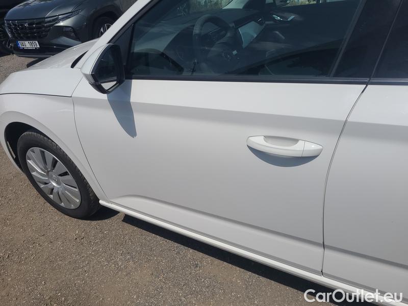  Skoda  Scala  (NW) (2019)  1.0TSI 81 Ambition 5d #7