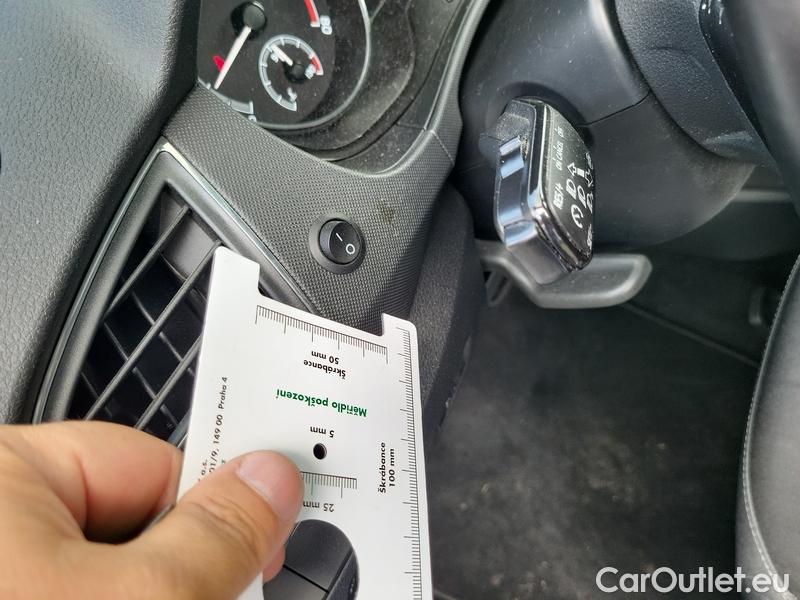  Skoda  Fabia  Combi (2015)  Com.1.0TSI 70 Ambition #15