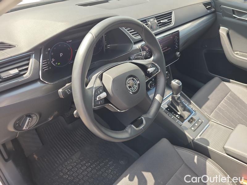  Skoda  Superb  (3V3)(2015) Supe.FL2.0TSI 140 Style AT #13