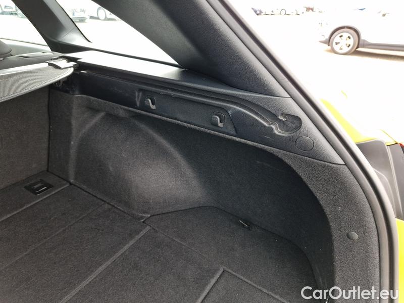  KIA  Cee'd Ceed Sportswagon (2018->) Ceed SW 1.5 T-GDI 118 Spin 5d #18
