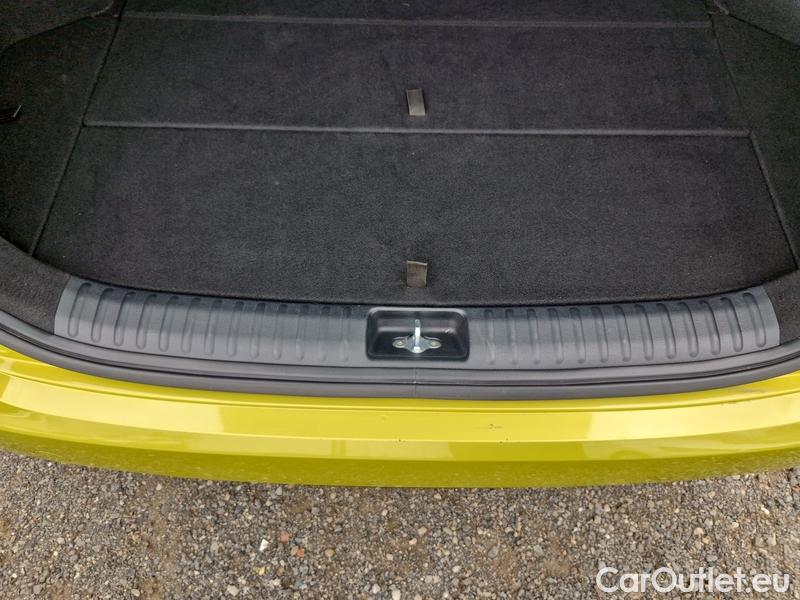  KIA  Cee'd Ceed Sportswagon (2018->) Ceed SW 1.5 T-GDI 118 Spin 5d #15