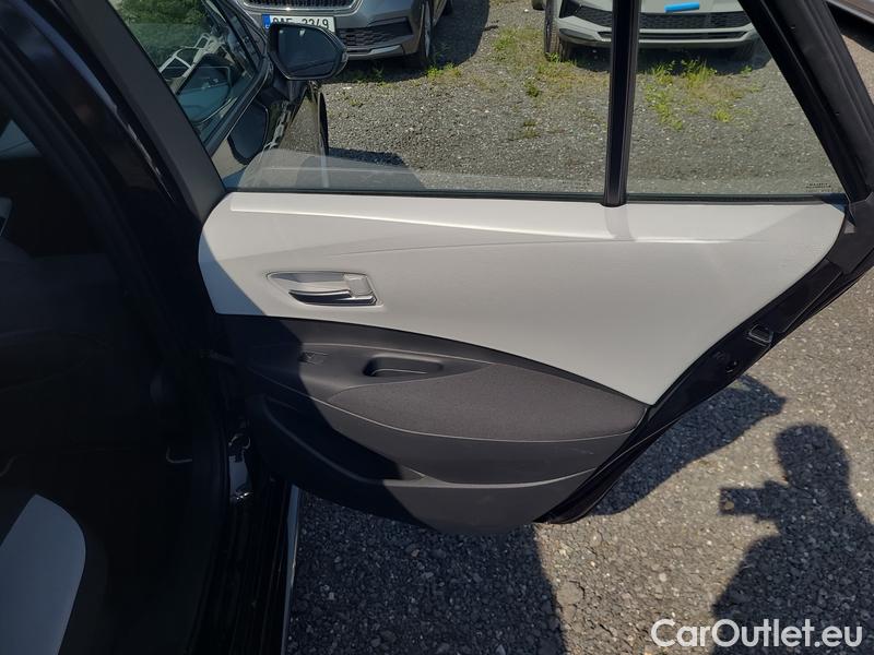  Toyota  Corolla  TouringSports (E21) (2019)  TS 2.0Hyb.Com.T.S.T.AT #3