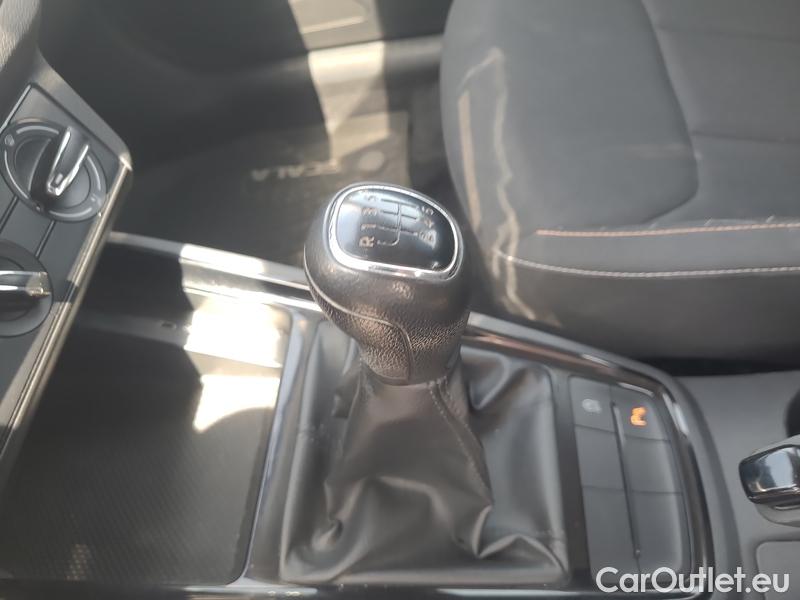  Skoda  Scala  (NW) (2019)  1.0TSI 81 Ambition 5d #12