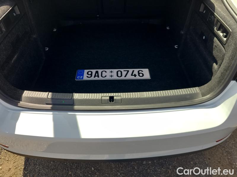  Skoda  Superb  (3V3)(2015) Supe.FL2.0TSI 140 Style AT #7
