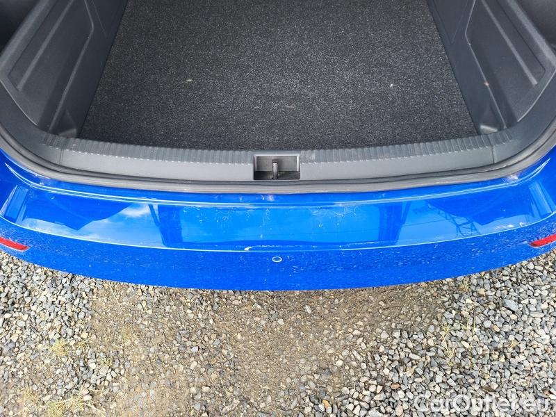  Skoda  Fabia  Combi (2015)  Com.1.0TSI 70 Ambition #10