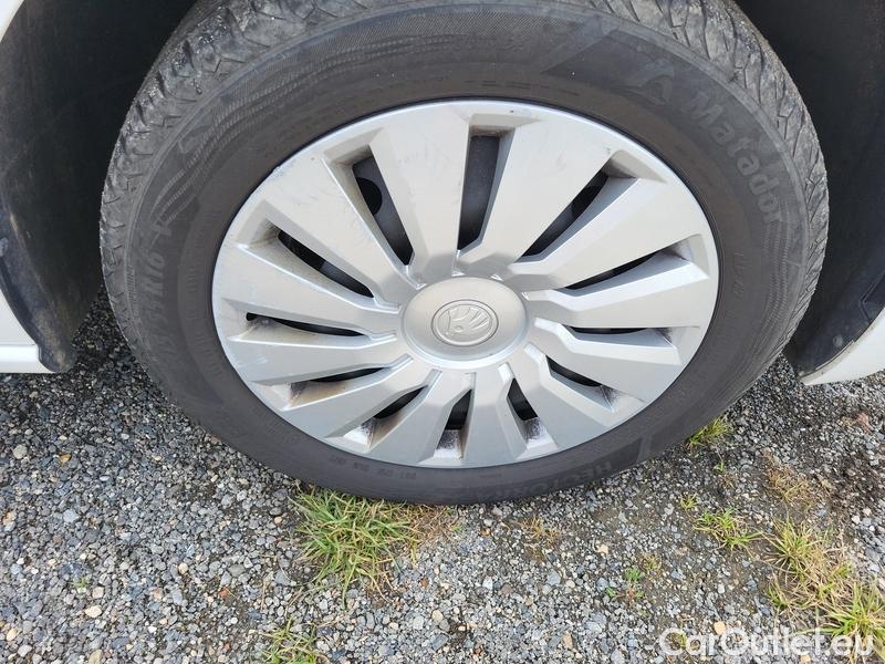  Skoda  Scala  (NW) (2019)  1.0TSI 81 Ambition 5d #2