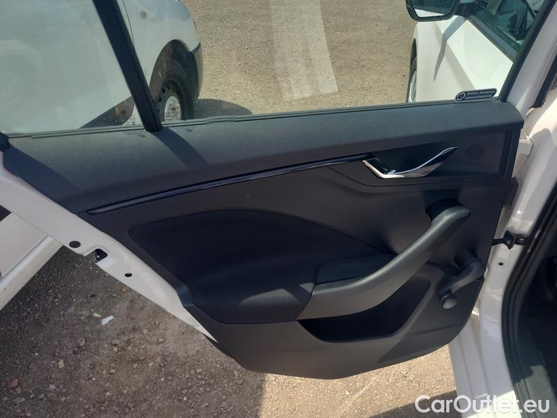  Skoda  Scala  (NW) (2019)  1.0TSI 81 Ambition 5d #13