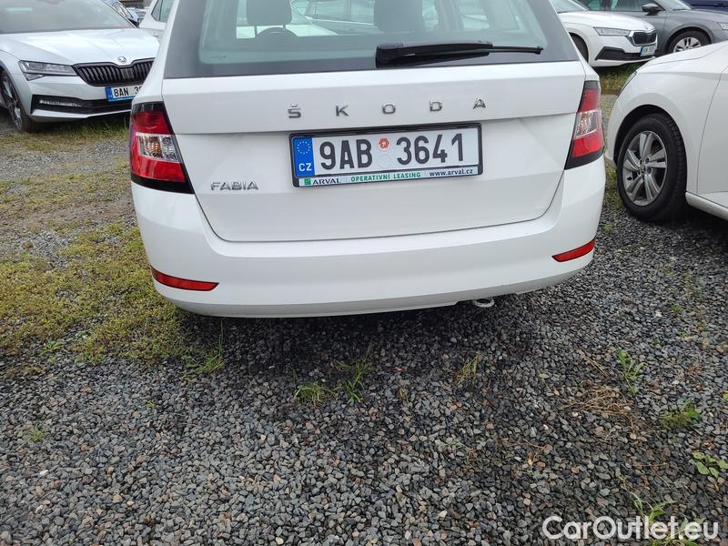  Skoda  Fabia  Combi (2015) Com.1.0TSI 70 Ambition 5d #2