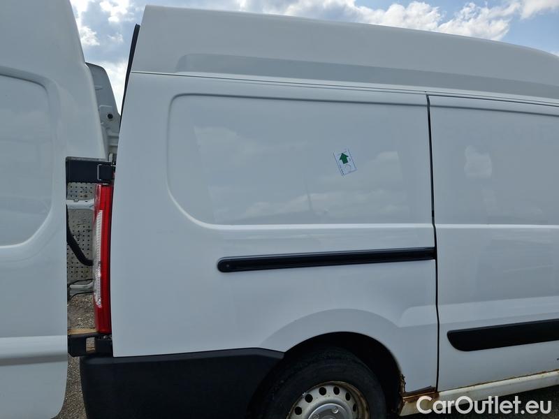  Toyota  Proace  (2016 ->)  D4D128 L 1.2L2H2 #27