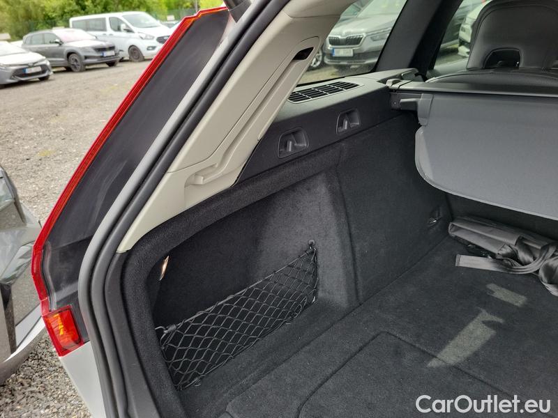  Volvo  V60 V 60 Kombi (2018->)  CC B4 D Pro AWD AT #17