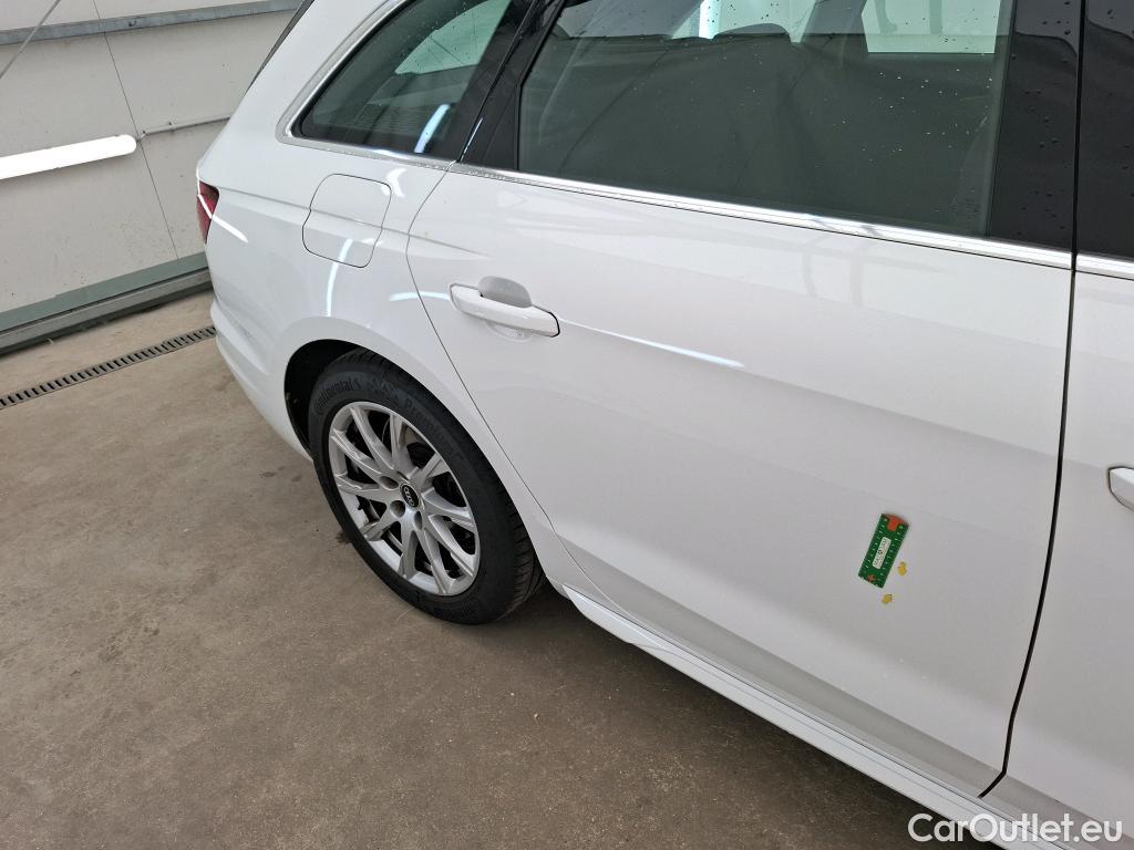  Audi  A4  Avant 30 TDI Business Line 2.0 TDI 135CV BVA7 E6d #26