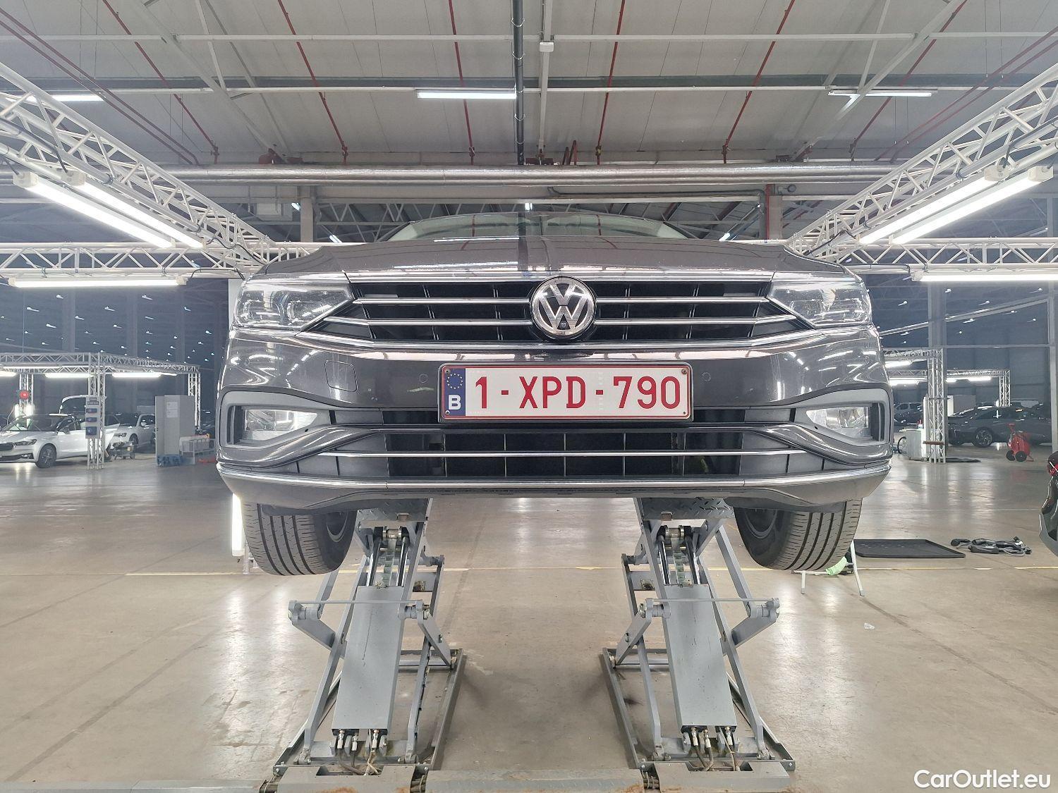  Volkswagen  Passat VW,  Variant FL'19, Volkswagen  Variant 1.6 TDI SCR DSG7 Eleganc #7