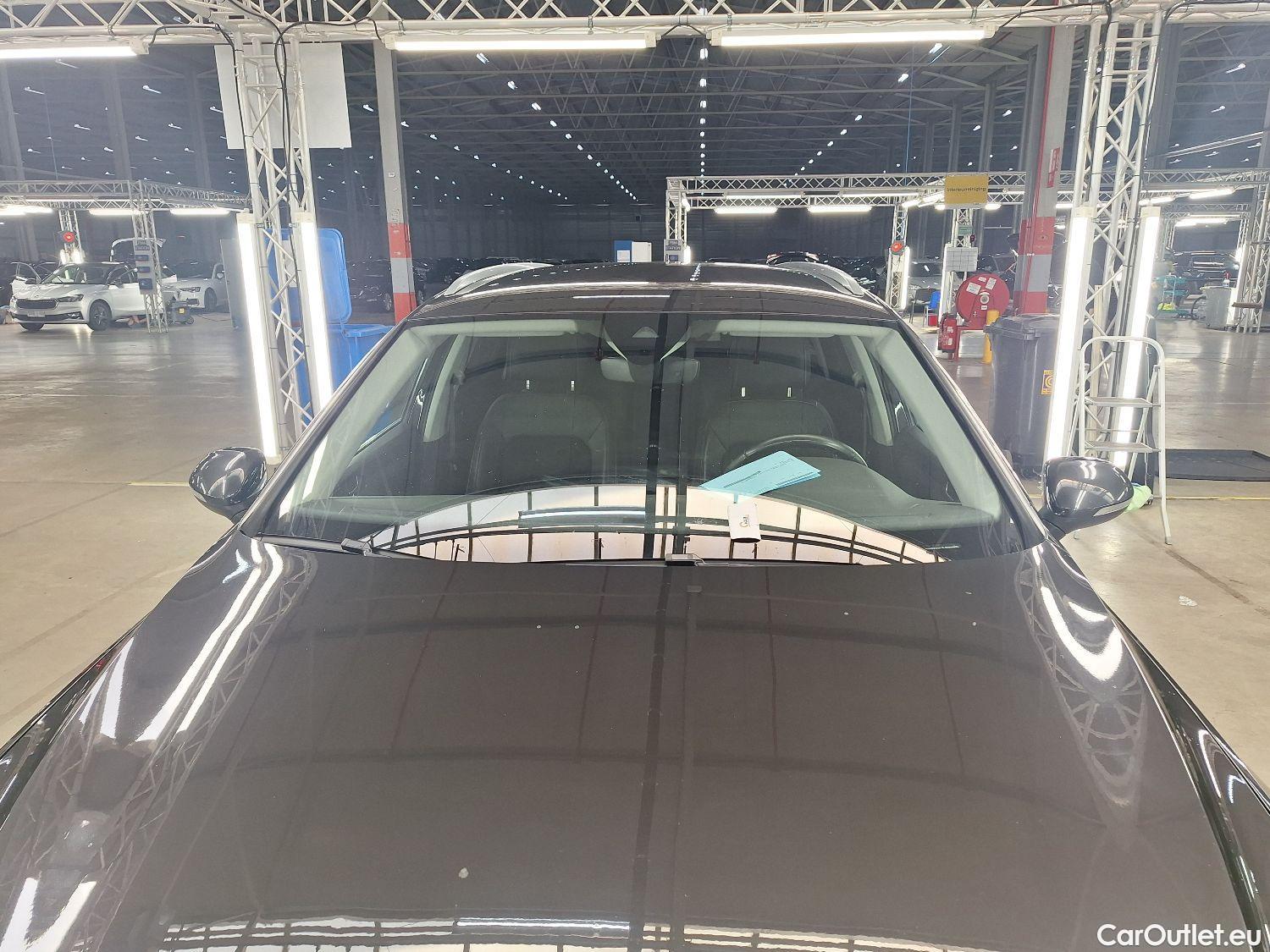  Volkswagen  Passat VW,  Variant FL'19, Volkswagen  Variant 1.6 TDI SCR DSG7 Eleganc #29