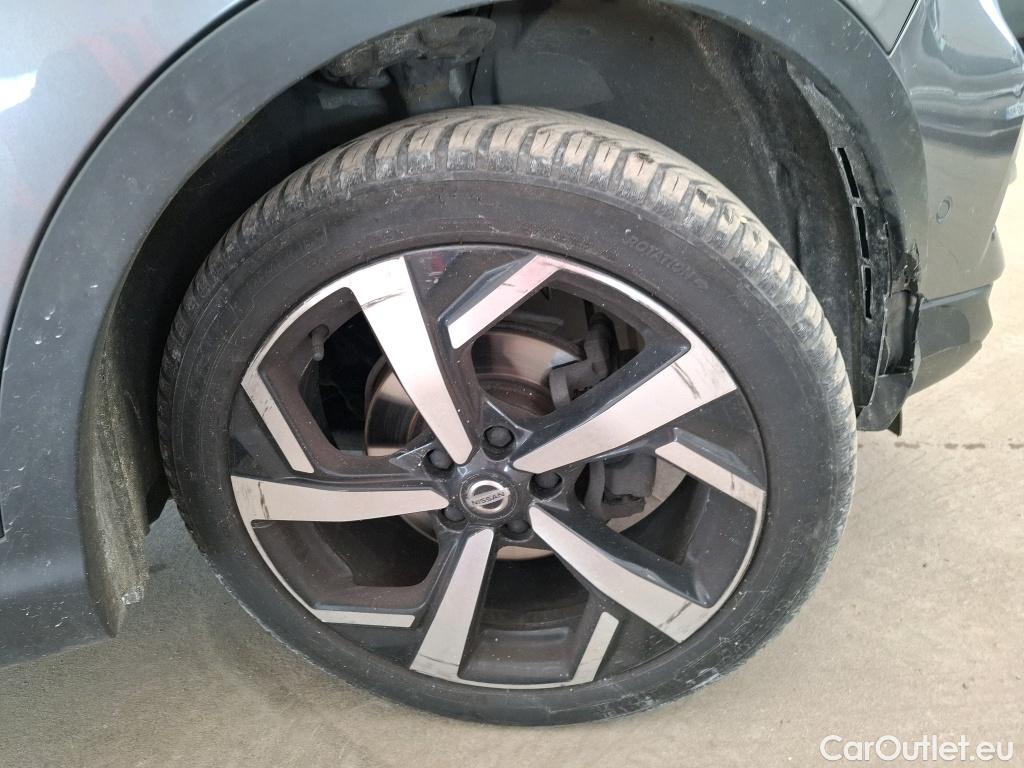  Nissan  Qashqai NISSAN  / 2017 / 5P / Crossover 1.3 DIG-T 140 Tekna #6