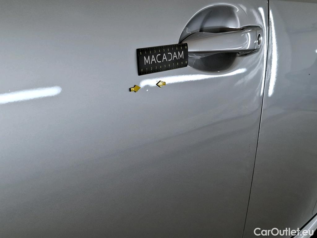  Lexus  IS LEXUS  / 2013 / 4P / Berline  300h Executive #24