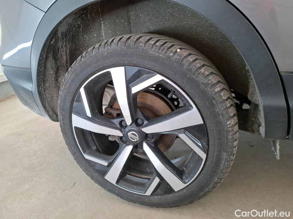  Nissan  Qashqai NISSAN  / 2017 / 5P / Crossover 1.3 DIG-T 140 Tekna #40