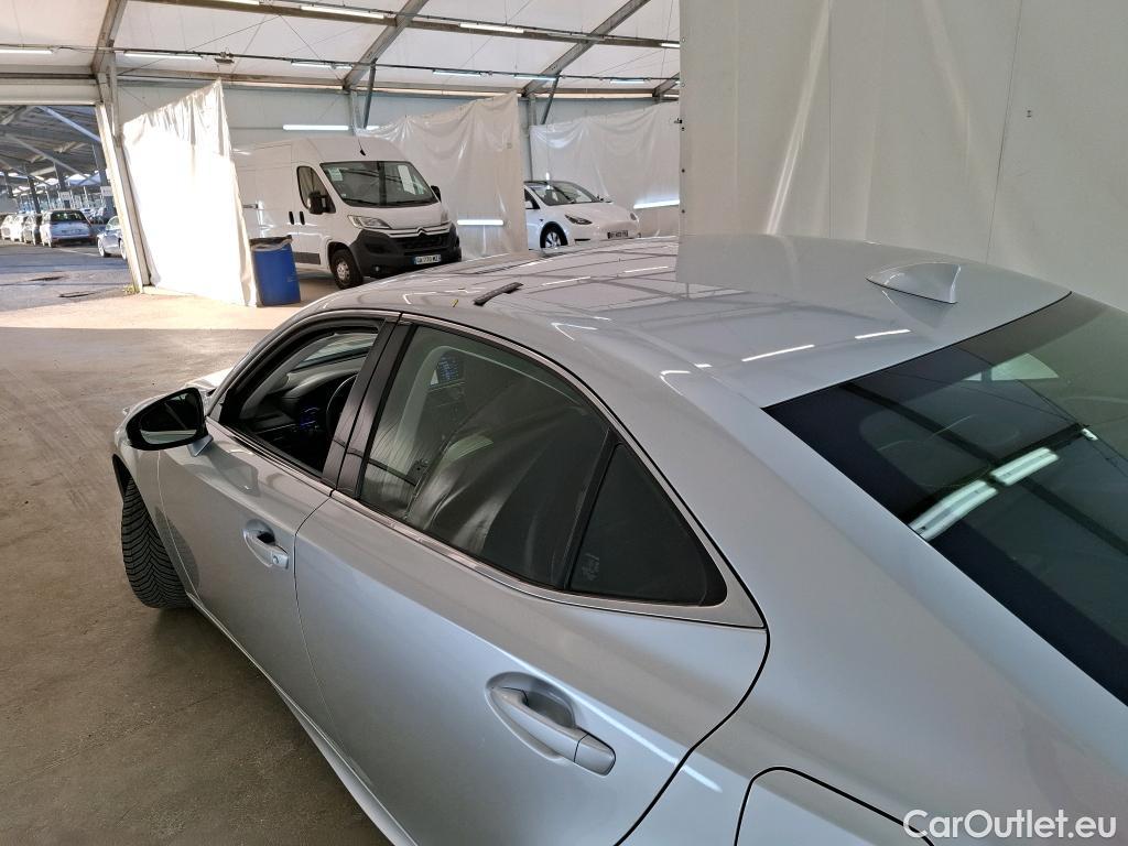  Lexus  IS LEXUS  / 2013 / 4P / Berline  300h Executive #20