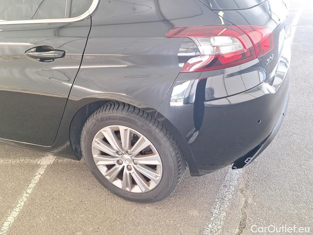 Peugeot  308  Allure Pack 1.2 PureTech 130CV BVM6 E6d #48