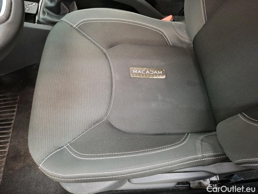  Renault  Clio RENAULT  / 2016 / 5P / Berline &Business dCi 90 #24
