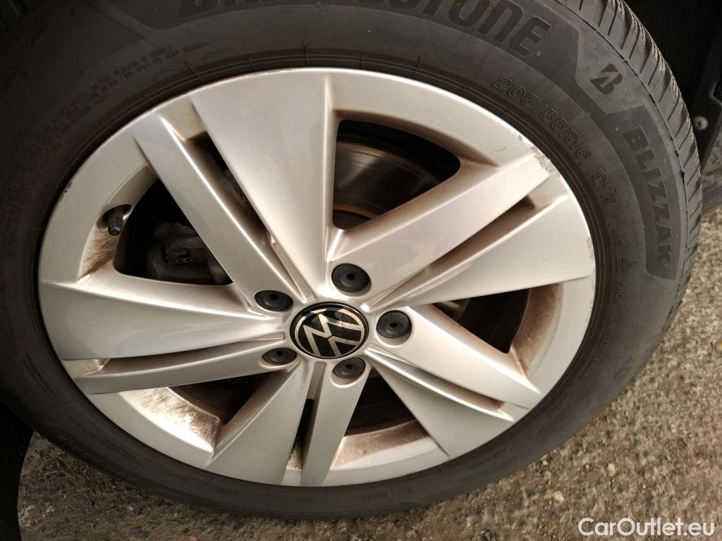  Volkswagen  Golf  VOLKSWAGEN / 2020 / 5P / Berline 2.0 TDI SCR 115 DSG7 Life Busi 1st #12