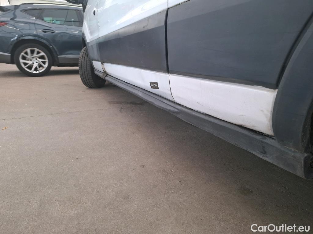  Ford  Transit  Fourgon 310 L3 Trend 2.2 TDCi 100CV BVM6 E5 #113