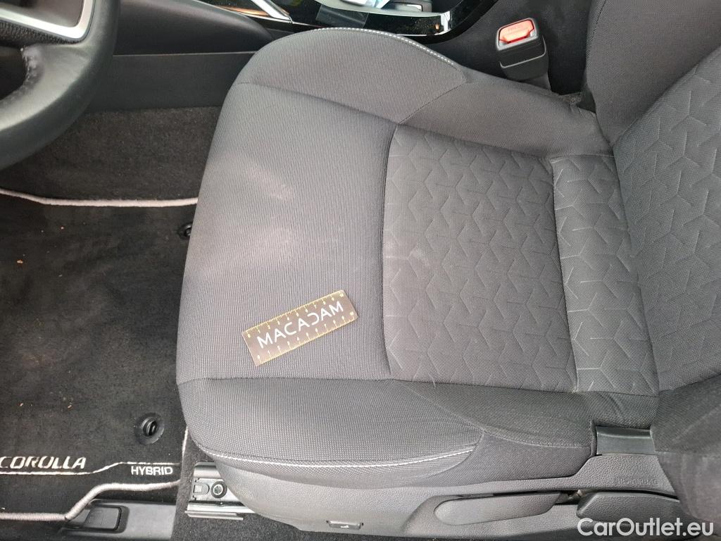  Toyota  Corolla TOYOTA  / 2018 / 5P / Berline Hybride 122h Dynamic Business Stage Acad #11