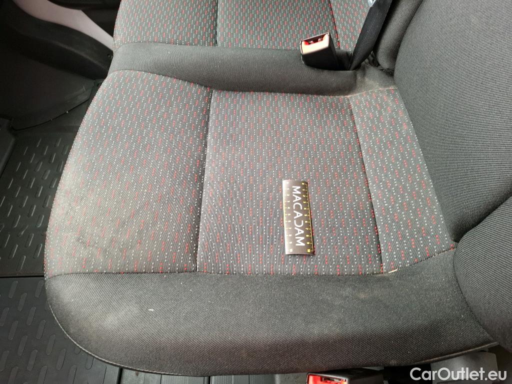  Citroen  Jumper CITROEN  / 2014 / 4P / Fourgon tôlé 33 L3H2 BlueHDi 140 S&S BVM6 Club #42