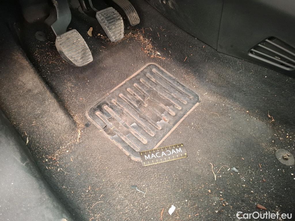  Citroen  C3  Société Feel 1.5 BlueHDI 100CV BVM5 E6dT #4